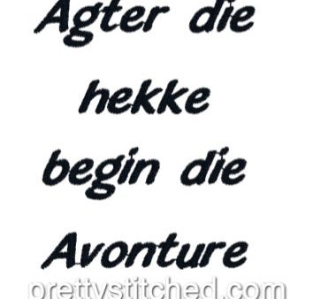 Agter die hekkie... Online